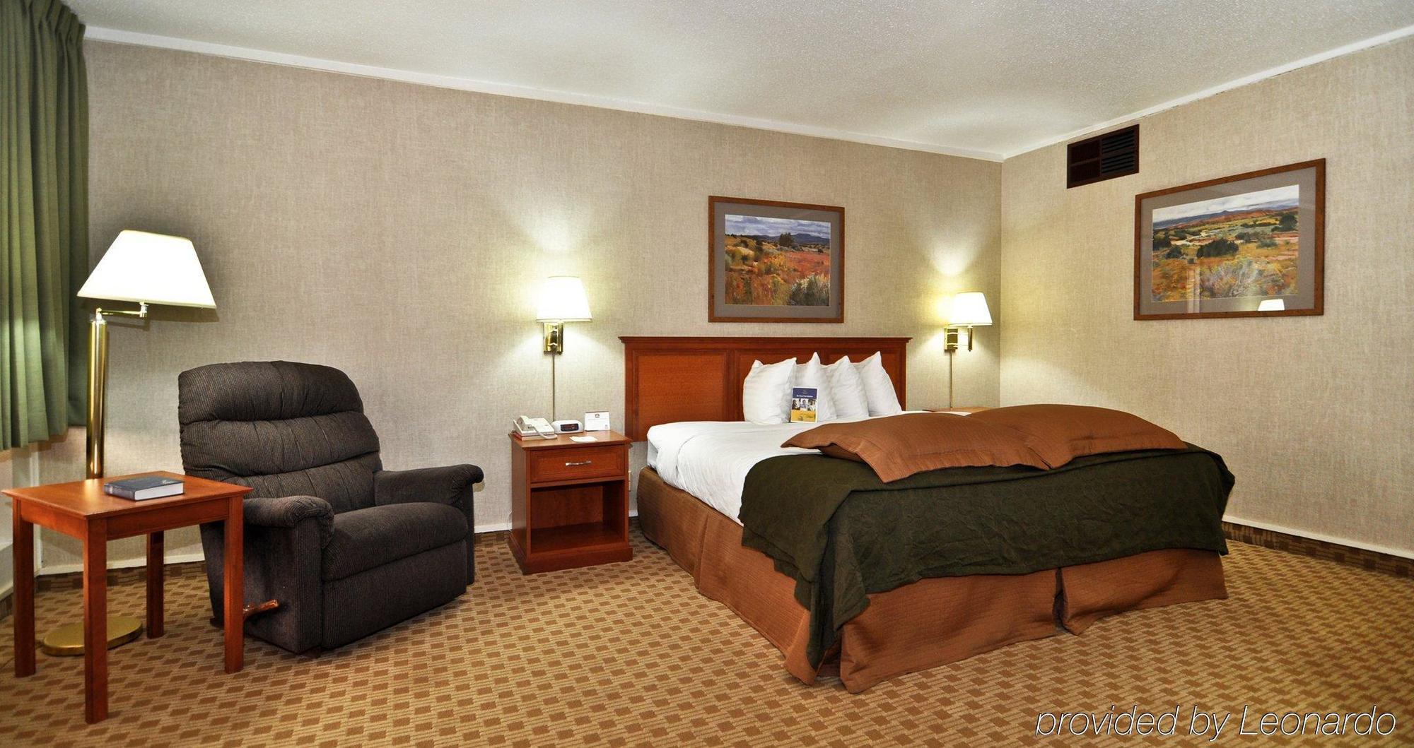 Days Inn & Suites By Wyndham Тринидад Стая снимка
